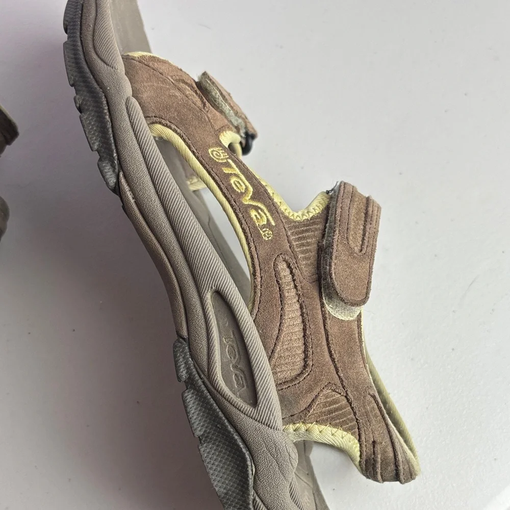 Teva Brown and Cream Women's Universal Hiking Sandals